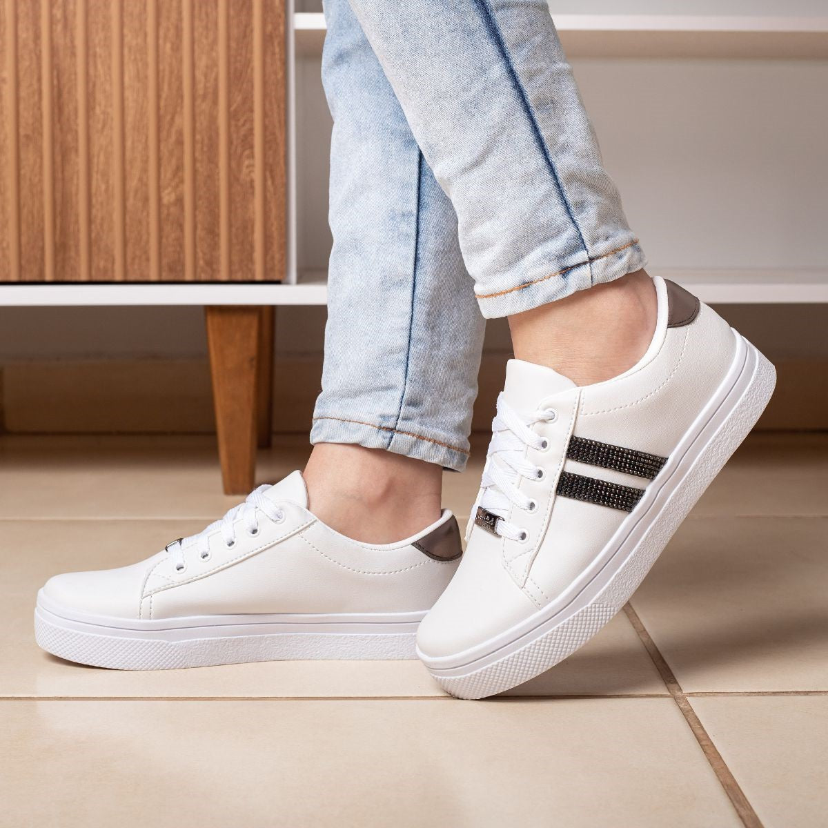 Tênis Casual Bellinda Shine Style